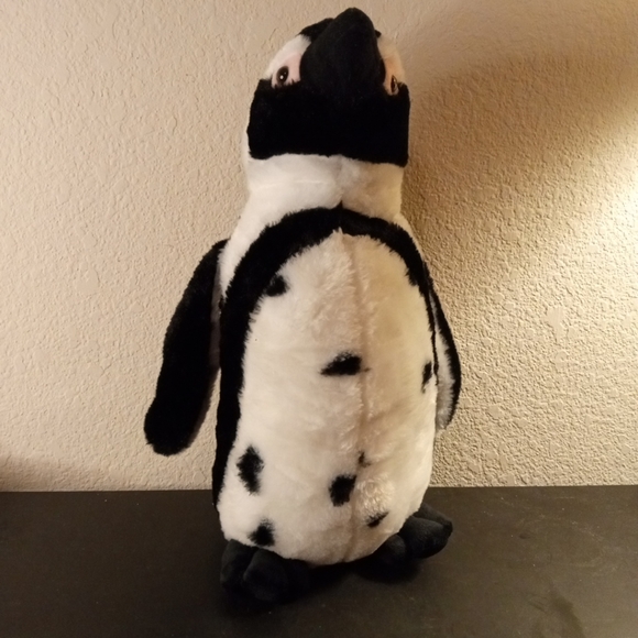 GORGEOUS Petting Zoo Recycled 14" Penguin Plush Toy - Picture 7 of 7
